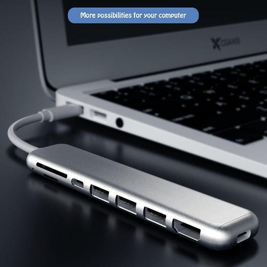 Eight-in-one Macbook Extender