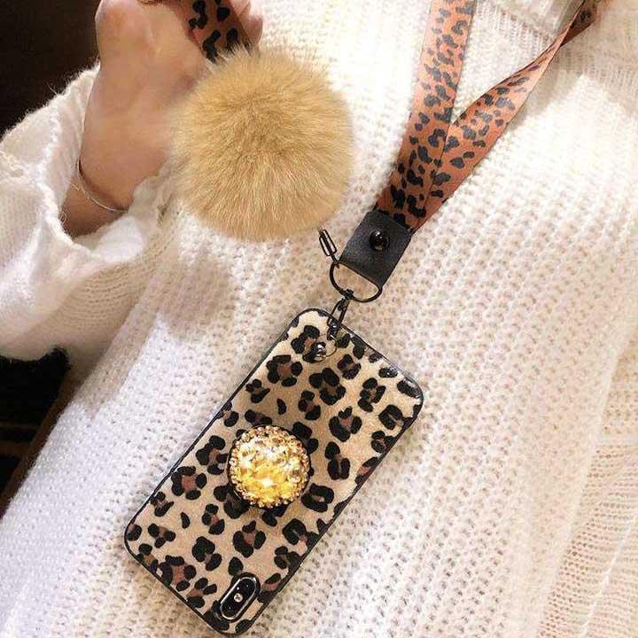 LEOPARD HAIR BALL PHONE CASE