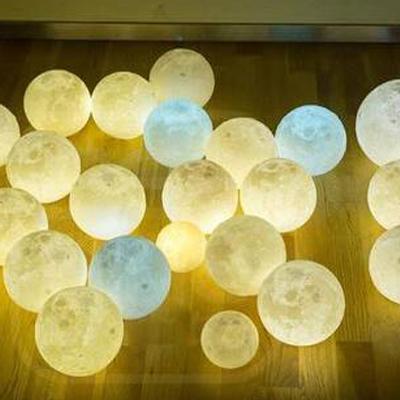 3D MOON  LAMP