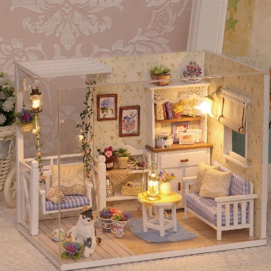 DIY Miniature Dollhouse