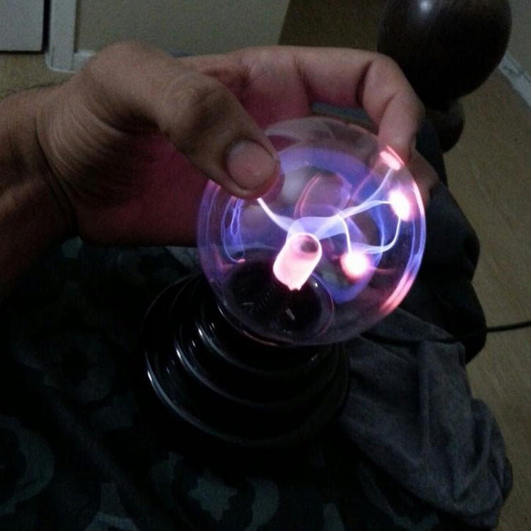 Plasma Lightning Sphere Lamp