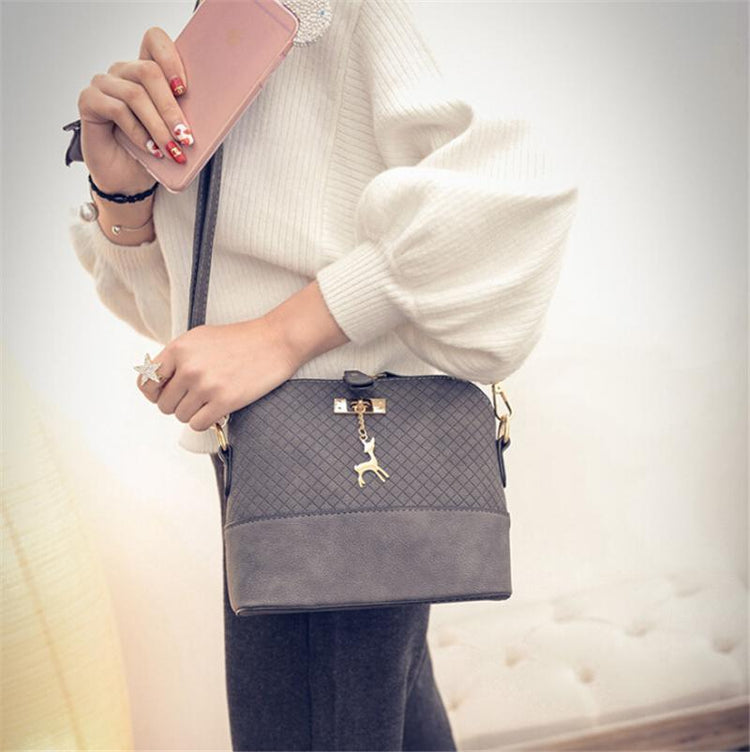 PREMIUM CROSSBODY BAG