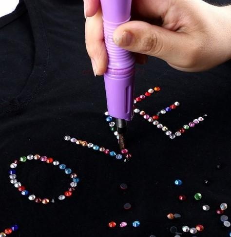 DIY Hot-Fix Rhinestone Applicator