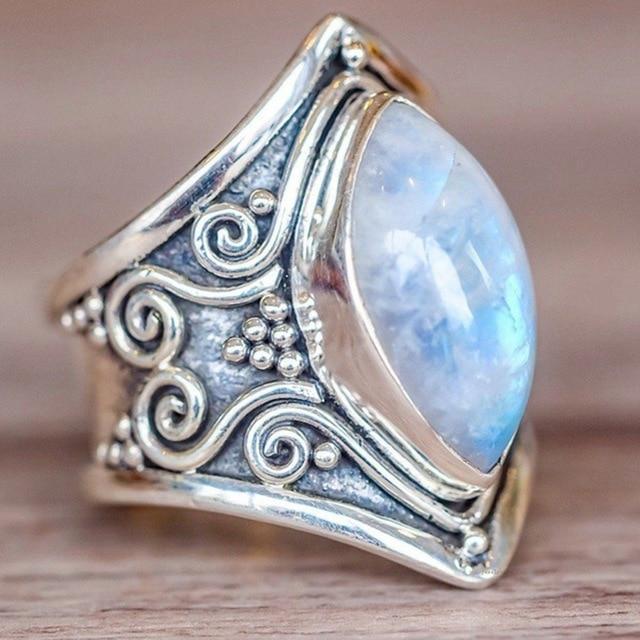 Avery - Bohemian Vintage Silver Ring