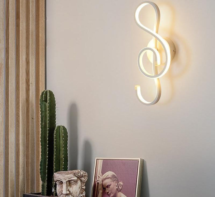 Treble Clef Wall Lamp